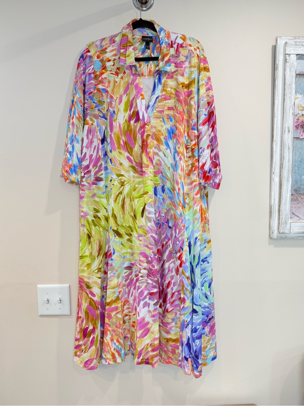 🔥NWOT Ulla Popken Vibrant Multi-Color Print V-Neck Women’s Dress Size 24/26🔥
